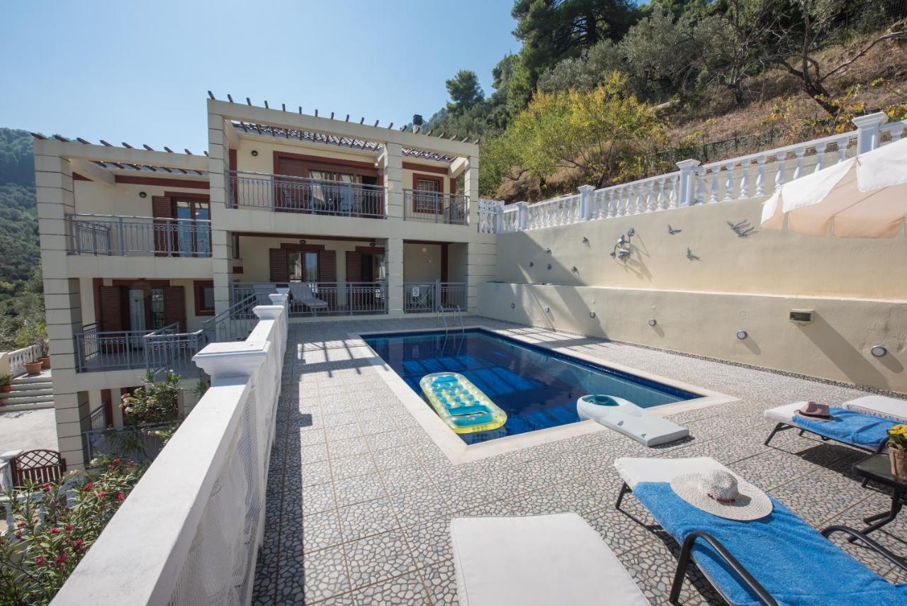 Gallis Villa Pefkias Exteriör bild